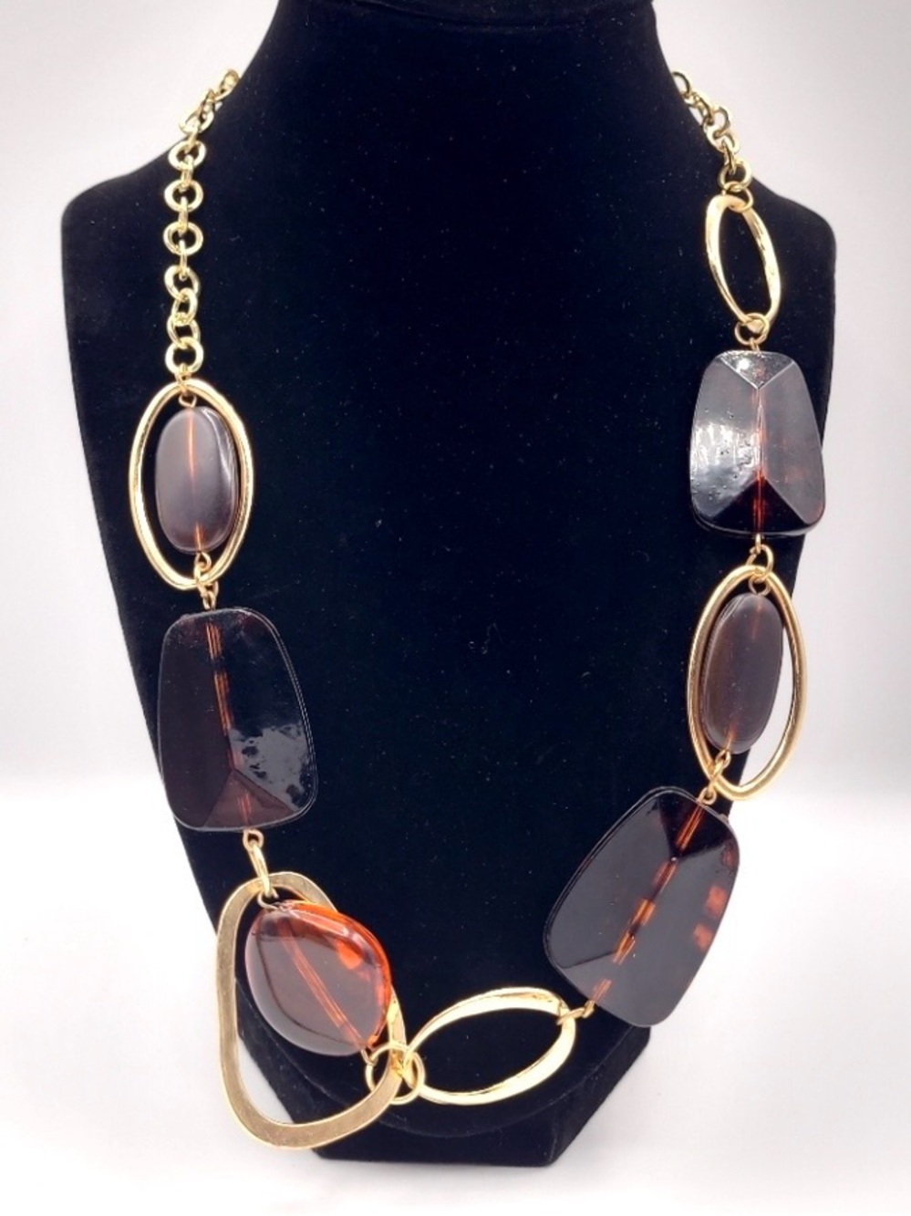 Gold Tone Chunky Link Necklace Brown Tortoiseshell Style Statement